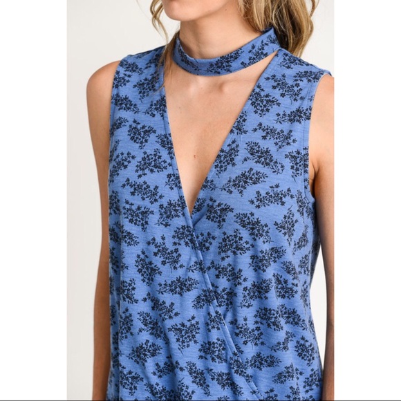 🌺🆕5⭐️Mock Neck Wrap Style  Sleeveless Top - Picture 4 of 6